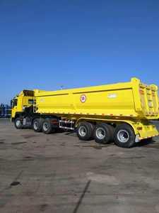 Semi-remorque benne basculante robuste en acier jaune 6x4 Diesel 12R22.5 pour transport d'engins - Product Image 2