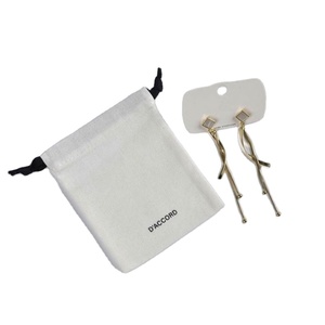 Sac de rangement pour chaussures en coton réutilisable et écologique, avec logo personnalisé imprimé, en coton biologique naturel, avec cordon de serrage, pochette cadeau en coton mousseline - Product Image 1