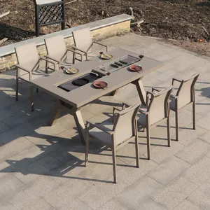 烧烤桌户外花园桌椅户外花园别墅使用木炭烧烤炉的商用桌椅