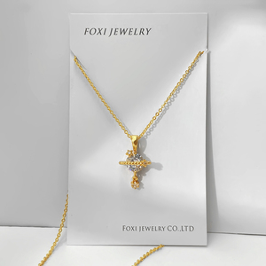 <span class=keywords><strong>Collana</strong></span> <span class=keywords><strong>con</strong></span> Ciondolo a Stella Piccola Placcata Oro <span class=keywords><strong>con</strong></span> Zirconia Cubica Delicata e Carina di Foxi Jewelry - Product Image 3