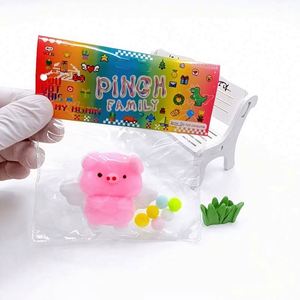 Juguete Antiestrés de TPR con Forma de Cerdito Ángel, Suave, de Rebote Lento, Juguete Sensorial para Niños, Regalo - Product Image 1