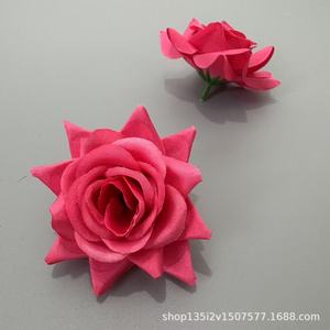 Fleurs artificielles Qiye, petites roses à cornes cousues à la main, roses en soie, décoration de mariage, décoration de la maison, décoration de remise de diplôme - Product Image 5