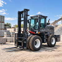 Chariot élévateur tout-terrain diesel 4x4 de 6 tonnes avec pneus pleins, directement du fabricant, pour terrain accidenté, à vendre