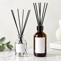 Diffuseurs de parfum en verre ambré de style INS de luxe avec bâtonnets en fibre noire, huile essentielle parfumée pour la décoration de la maison et des hôtels