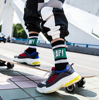 OEM personnalisé nouvelle tendance Skateboard Couple Chaussettes Unisexe Street Corner Coréen Cheville Crew Tube Basketball Hop Chaussettes de sport Femmes Hommes