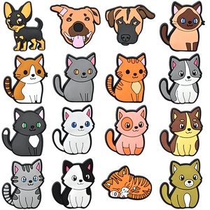 2025 el último Popular Little Bee Shoes Charm zapatos decoración al por mayor gato y perro estilo goma ZAPATOS BARATOS accesorios encanto - Product Image 3