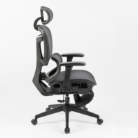 Chaise de bureau exécutive ergonomique inclinable en maille, pivotante et réglable, avec accoudoirs confortables, pour un mobilier de bureau moderne