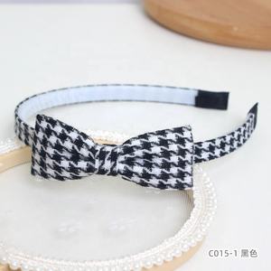 طوق للشعر عصري من القماش بنقشة آلاف الطيور طوق للشعر بالضغط - Product Image 3