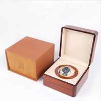 Boîte à montre simple en bois rayé de luxe faite à la main, étui de rangement pour montre minimaliste unisexe, emballage cadeau avec logo personnalisé, vente en gros