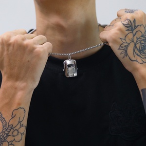 Collares con Colgante de Moda, Colgante de Máscara de Soldadura de Acero Inoxidable, Joyería Hip Hop, Diseño Personalizado, Collar Moderno para Hombre, Regalo Único - Product Image 3