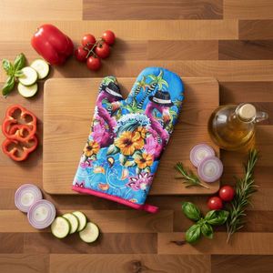 Juego de Guantes de Cocina y Porta Ollas de Algodón Personalizados - Resistentes al Calor y Ecológicos en Varios Colores - Product Image 5