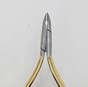 Pince à cuticules en acier inoxydable avec logo personnalisé, outil professionnel de manucure et pédicure pour salon, vente en gros, export - Product Image 6
