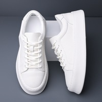 Chaussures de skate décontractées pour hommes en microfibre blanche, à plateforme et semelle épaisse, prêtes à l'emploi, vente en gros, faible MOQ, livraison rapide