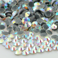 Haute qualité en vrac en gros cristal AB DMC Hot Fix strass fer rond verre Flatback lâche strass Hotfix décoration