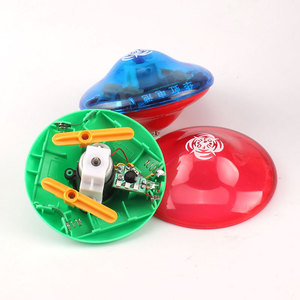 Toupie lumineuse colorée à thème Ufo, jouet éducatif à piles pour enfants de 4 à 6 ans - Product Image 2