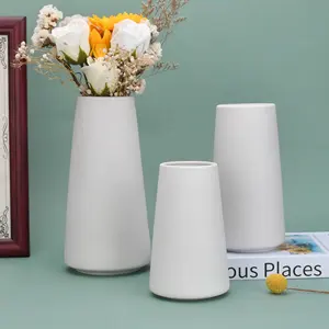 Modernes Bauernhaus Home Decor Akzente Wohnzimmer Dekor Eingangs bereich Keramik Vase Set von 3 White Trio Zeitgenössische Keramik Blumenvase