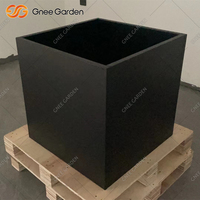 Jardinière carrée en fibre de verre noire de 24 pouces, robuste, pour usage hôtelier, style ferme traditionnel américain, pot de fleurs écologique pour jardin