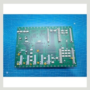Connecteur de carte mère Lam Research 810-072906-005 - Product Image 5