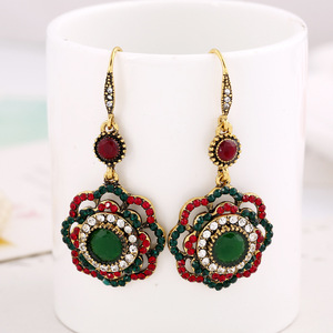 <span class=keywords><strong>Orecchini</strong></span> <span class=keywords><strong>pendenti</strong></span> a goccia lunga con fiore rotondo <span class=keywords><strong>rubino</strong></span> di nuovo moda <span class=keywords><strong>orecchini</strong></span> <span class=keywords><strong>rubino</strong></span> di girasole esagerati - Product Image 5