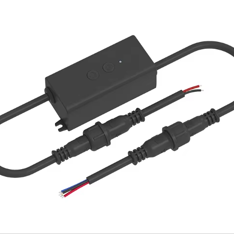 4CH 1A 12-24VDC IP67 2-Button Waterproof Dimmers RGBW RGB Controller RF PWM LED Controller for RGBW LED Strip V4-WPM