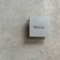 Plaque de porte personnalisée en métal avec lettres, base noire mate, plaque nominative de studio, signalétique murale personnalisée pour entreprise, bureau ou numéro de pièce
