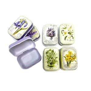 Mini Caja de Metal Vintage para Guardar Joyas y Pequeños Objetos - Envase Ecológico y Reciclable para Alimentos como Chocolate, Azúcar y Chicle - Product Image 6