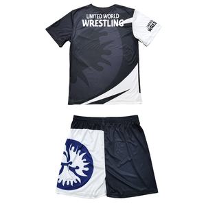 2025 Op maat gemaakte gebreide worstelset voor heren, T-shirts + shorts, volledige sublimatie, 2-delige set, internationaal - Product Image 2