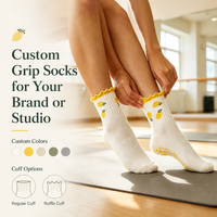 Chaussettes de yoga et de fitness personnalisées pour femmes avec volants, chaussettes antidérapantes avec logo personnalisé, chaussettes antidérapantes pour yoga et pilates