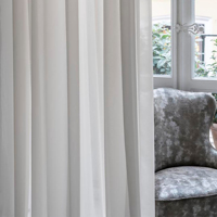 Panneaux de rideaux transparents légers et aérés avec garniture en dentelle pour maisons d'été