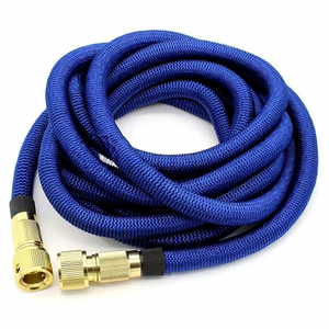 Manguera de riego de poliéster expandible marrón con cabezal mágico retráctil de cobre y boquillas verdes, sin fugas, para jardín - Product Image 1
