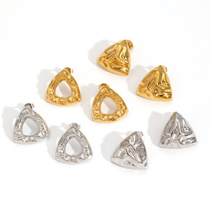Retro Lava Hammer Pattern Triangular <b>Stud</b> <b>Earrings</b> In Gold And <b>Silver</b> For Women Geometric Fashion Jewelry - Product Image 3