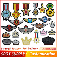 Écussons en tissu de médaille de couronne brodés par médaille, badges brodés par ordinateur, accessoires vestimentaires, écussons pour réparer les trous