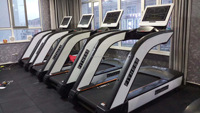 Tapis roulant commercial durable Langmai avec une grande surface de course pour une utilisation à domicile et en salle de sport