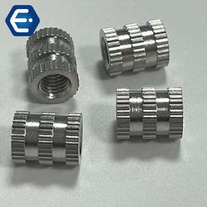 Dadi verticali con foro passivazione in acciaio inossidabile - Product Image 5