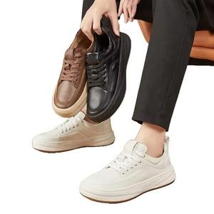 Zapatos Planos Deportivos Retro para Hombre, Modelo 2026, Transpirables, Antiolor, en Color Blanco, con Diseño de Suela Suave, Elegantes para Primavera/Invierno - Product Image 6