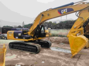 Excavatrice sur chenilles Caterpillar d'occasion haute performance pour 325DL, moteur Cummins, boîte de vitesses, pompe, puissance 136KW, excellent état, à vendre - Product Image 6