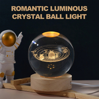Lampe de chevet en bois avec boule de cristal et télécommande, taille moyenne, lumière LED douce et chaude, décoration moderne