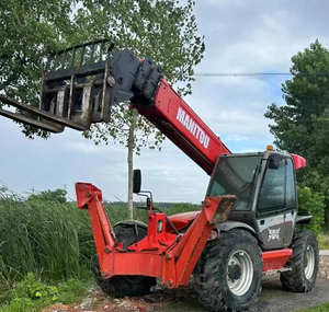 MANITOU MT1840 Chariot élévateur télescopique 4 tonnes Chargeurs d'occasion Made in France - Product Image 3