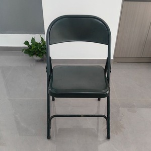 Silla Plegable Verde Oliva con Estructura de Acero para Oficina, Diseño Minimalista, 40.3x45x78 cm - Product Image 1