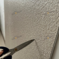 Panel de Pared Ranurado de Cuatro Lados con Relieve SPC de Grado Profesional, Revestimiento de Pared con Textura de Piedra de Tamaño Personalizado para Decoración de Edificios