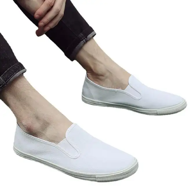 2022 봄과 가을 새로운 유니섹스 작업 신발 캐주얼 게으른 캔버스 슬립 온 화이트 노동 보험 신발 도매