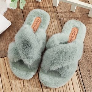 Factory Supply Closed Toe Warm Faux Fur Flats with TPR Outsole Cozy Home Use Plush <b>Shoes</b> <b>Ladies</b> Slides Slippers for Women - Product Image 2
