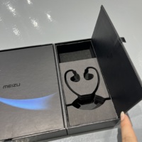Caja de cartón de laminación mate para teléfono móvil, caja de embalaje de color negro con forma de libro magnética Universal personalizada, con logotipo