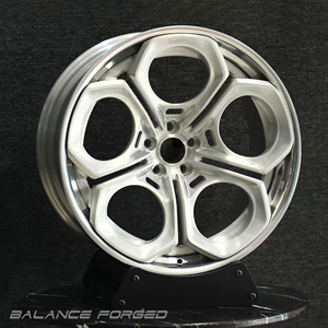 Jantes forgées en deux parties de <span class=keywords><strong>18</strong></span>, 19, 20, 21, 22, 24 pouces, 5x112, 5x114.3, 5x120, Teledial Blanc pour Giulia Quadrifoglio Stelvio <span class=keywords><strong>GTA</strong></span> 4C Brera - Product Image 5