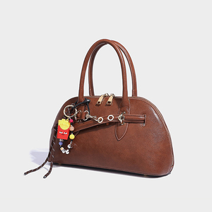Fabricant de petit sac fourre-tout à breloques pour femmes nouveau design sac vintage sac à bandoulière fait à la main - Product Image 5