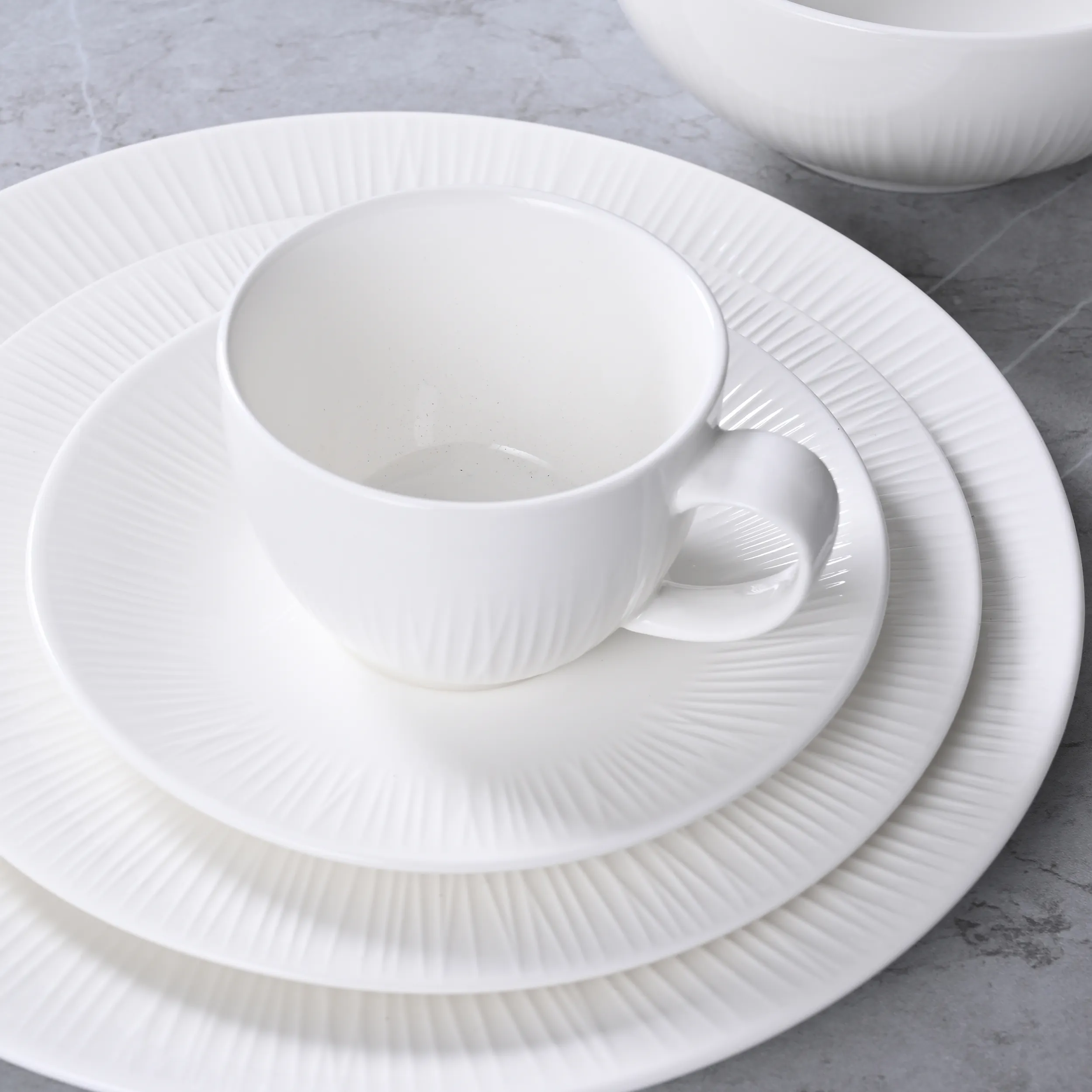 Conjunto de pratos e tigelas PITO minimalista ocidental de porcelana de osso para restaurante