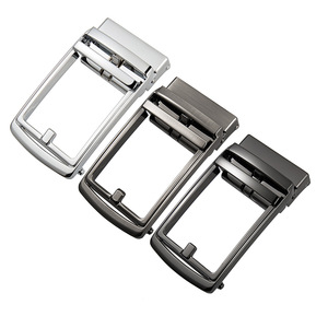 Hebilla <span class=keywords><strong>de</strong></span> Cinturón Automática <span class=keywords><strong>de</strong></span> Lujo para Hombre con Logotipo Personalizado, Fabricada en Aleación <span class=keywords><strong>de</strong></span> Zinc Plateada, Venta al Por Mayor - Product Image 6