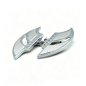 Reposapiés Traseros CNC Flame Blade para Motocicleta Harley XL883 X48 Sportster, Pedales de Aluminio Cromado Negro - Product Image 4