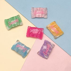 100 Pièces Nouveaux Adorables Bonbons en Résine Saint-Valentin Mini Bonbons Cabochons à Dos Plat pour Scrapbooking DIY et Accessoires d'Embellissement pour Slime - Product Image 3