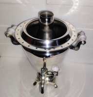 Samovar en laiton en métal de charbon de bois de haute qualité pour les Pots d'eau d'hôtel et les bouilloires ensemble de pichets à boire attrayant à bas prix